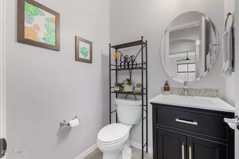 Bath - 3870 E Ficus Way, Gilbert, AZ 85298 photo 1 of 3