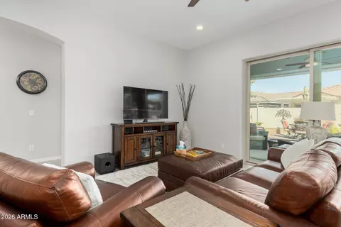 Living - 3870 E Ficus Way, Gilbert, AZ 85298 photo 1 of 2