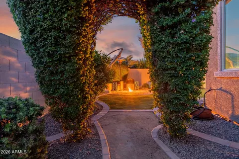 Exterior - 3870 E Ficus Way, Gilbert, AZ 85298 photo 16 of 21