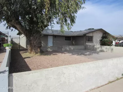 Exterior - 4624 S 19th Ave, Phoenix, AZ 85041 photo 2 of 11