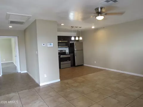 Living - 4624 S 19th Ave, Phoenix, AZ 85041 photo 1 of 4