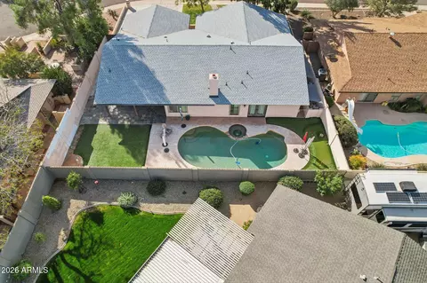 View/Area - 1810 E Harmont Dr, Phoenix, AZ 85020 photo 17 of 19