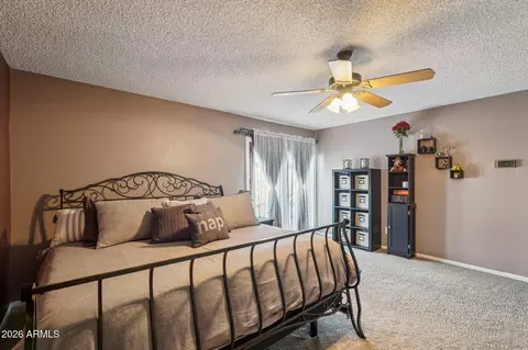 Bedroom - 1810 E Harmont Dr, Phoenix, AZ 85020 photo 2 of 7
