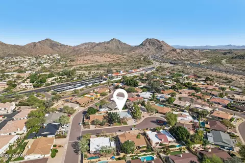View/Area - 1810 E Harmont Dr, Phoenix, AZ 85020 photo 5 of 19