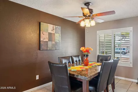Dining - 1810 E Harmont Dr, Phoenix, AZ 85020 photo 1 of 3