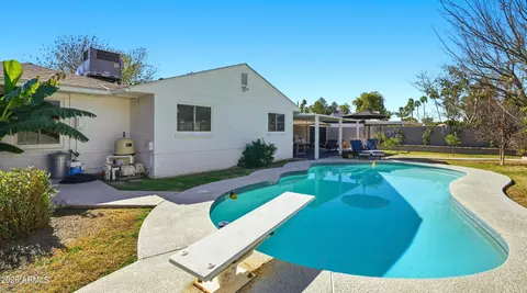 Exterior - 3210 E Colter St, Phoenix, AZ 85018 photo 5 of 6