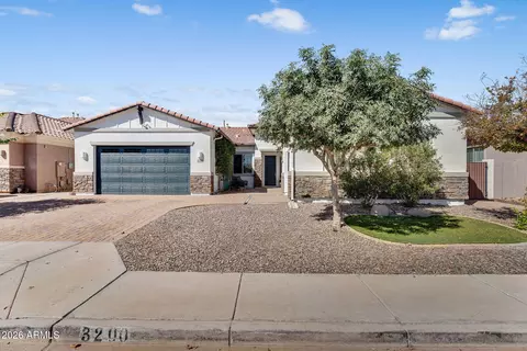 3200 S Pinnacle Dr, Chandler, AZ 85286