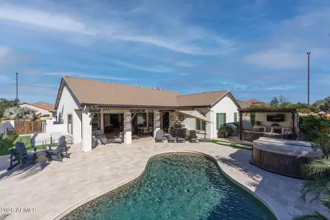 Exterior - 4167 E Dubois Ave, Gilbert, AZ 85298 photo 7 of 11
