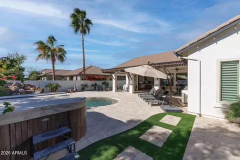 Exterior - 4167 E Dubois Ave, Gilbert, AZ 85298 photo 6 of 11