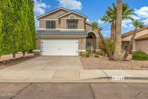 124 W Mohawk Dr, Phoenix, AZ 85027