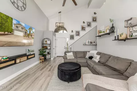 124 W Mohawk Dr, Phoenix, AZ 85027 photo 4