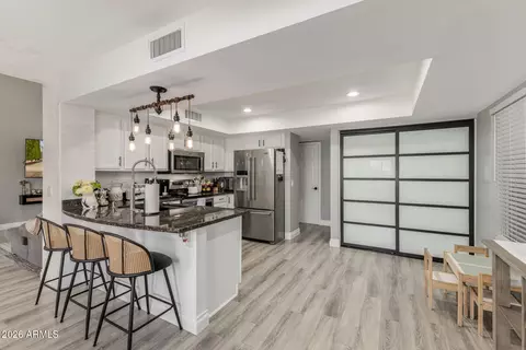 124 W Mohawk Dr, Phoenix, AZ 85027 photo 10
