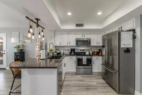 124 W Mohawk Dr, Phoenix, AZ 85027 photo 12