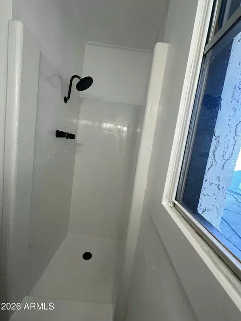 Bath - 1730 W Thomas Rd, Phoenix, AZ 85015 photo 1 of 6