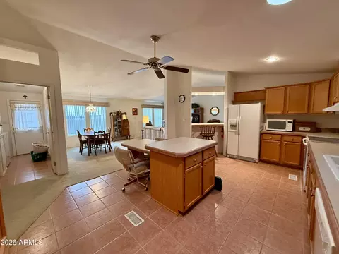 7334 E Azalea Ave, Mesa, AZ 85208