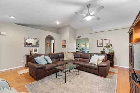 7032 E Gary St, Mesa, AZ 85207 photo 6