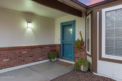 7032 E Gary St, Mesa, AZ 85207 photo 4