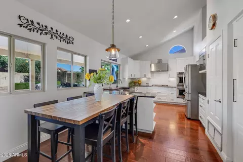 Kitchen - 4658 E Kings Ave, Phoenix, AZ 85032 photo 1 of 4