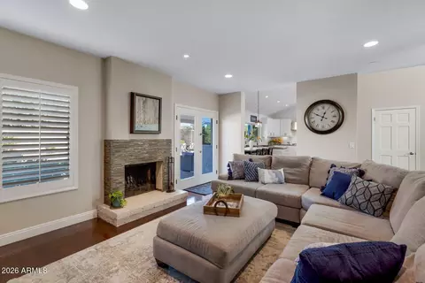 Living - 4658 E Kings Ave, Phoenix, AZ 85032 photo 5 of 5