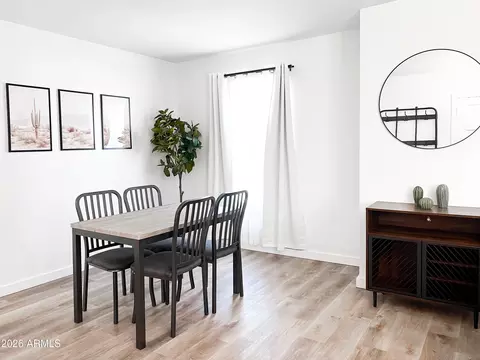 Dining - 4128 N 3rd Ave, Phoenix, AZ 85013 photo 3 of 3