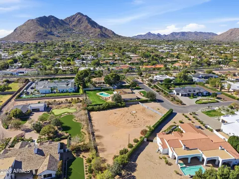 6827 E Vermont Ave #8, Paradise Valley, AZ 85253