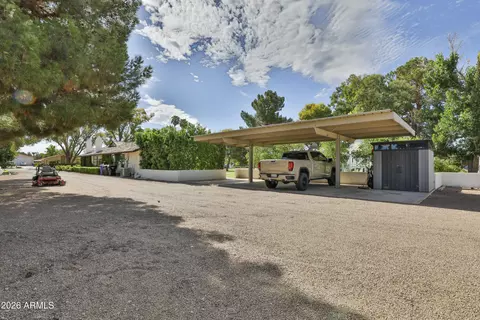 Exterior - 2672 E Mesquite St, Gilbert, AZ 85296 photo 4 of 7