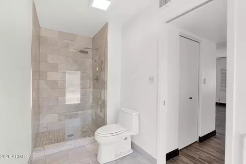Bath - 2818 E Calaveros Dr, Phoenix, AZ 85028 photo 2 of 5