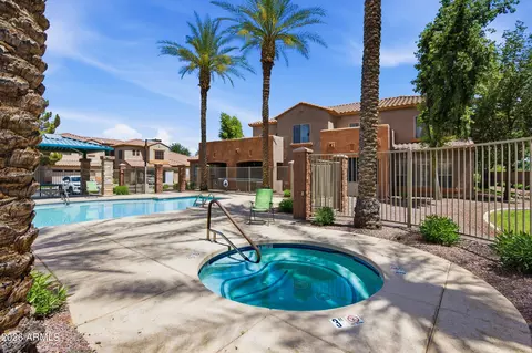 2600 E Springfield Pl #110, Chandler, AZ 85286