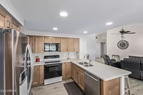 Kitchen - 6122 E Saddleback St, Mesa, AZ 85215 photo 2 of 2