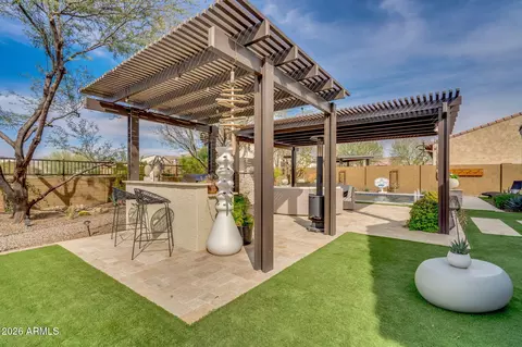 Exterior - 2948 E Crest Ln, Phoenix, AZ 85050 photo 3 of 17