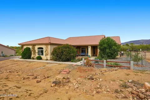 44614 N 20th St, New River, AZ 85087
