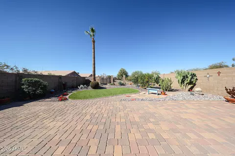 Exterior - 1922 S Palo Verde Dr, Apache Junction, AZ 85120 photo 4 of 11