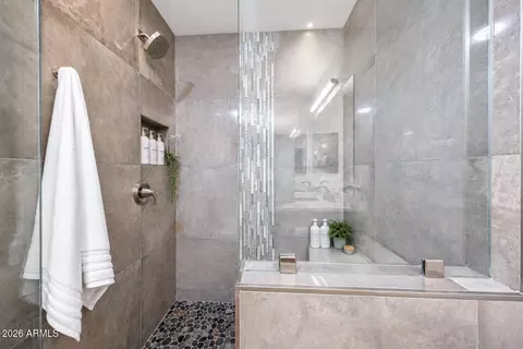 Bath - 1922 S Palo Verde Dr, Apache Junction, AZ 85120 photo 2 of 2