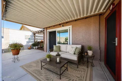 Exterior - 1922 S Palo Verde Dr, Apache Junction, AZ 85120 photo 4 of 7