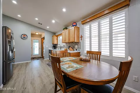 Dining - 1922 S Palo Verde Dr, Apache Junction, AZ 85120 photo 2 of 2