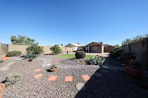 Exterior - 1922 S Palo Verde Dr, Apache Junction, AZ 85120 photo 6 of 11