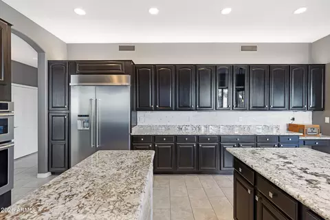 Kitchen - 8540 E Mcdowell Rd #10, Mesa, AZ 85207 photo 3 of 7