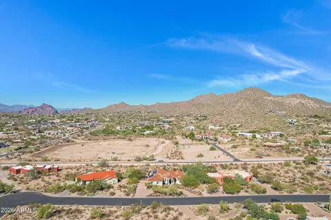 View/Area - 8540 E Mcdowell Rd #10, Mesa, AZ 85207 photo 5 of 17