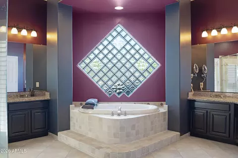 Bath - 8540 E Mcdowell Rd #10, Mesa, AZ 85207 photo 2 of 7