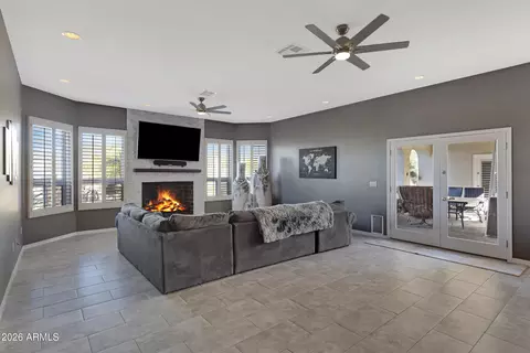Living - 8540 E Mcdowell Rd #10, Mesa, AZ 85207 photo 2 of 5