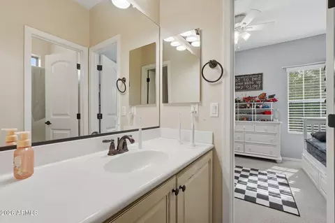 Bath - 3512 E Palo Verde St, Gilbert, AZ 85296 photo 3 of 4