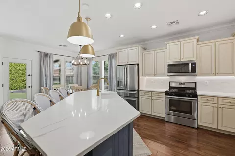 Kitchen - 3512 E Palo Verde St, Gilbert, AZ 85296 photo 2 of 3