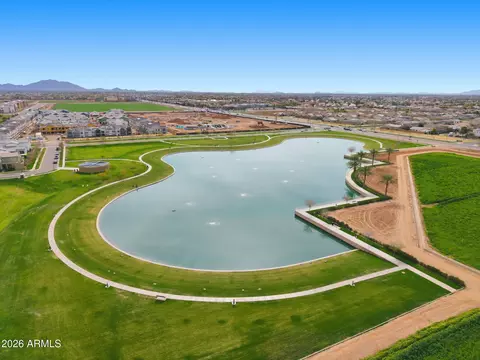 View/Area - 3512 E Palo Verde St, Gilbert, AZ 85296 photo 9 of 9