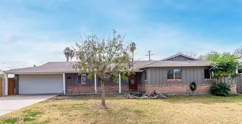 5733 W Royal Palm Rd, Glendale, AZ 85302