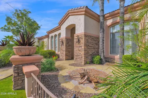 Exterior - 3322 E Jaeger Cir, Mesa, AZ 85213 photo 2 of 44