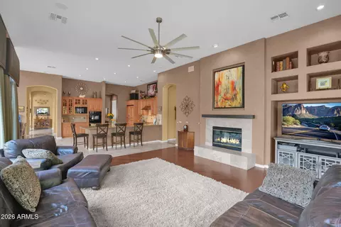 Living - 3322 E Jaeger Cir, Mesa, AZ 85213 photo 2 of 5