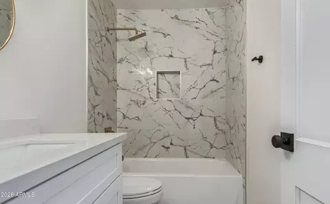 Bath - 1003 W Marshall Ave, Phoenix, AZ 85013 photo 1 of 4