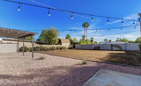 Exterior - 1003 W Marshall Ave, Phoenix, AZ 85013 photo 4 of 4