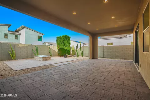 Exterior - 1136 E La Mirada Dr, Phoenix, AZ 85042 photo 2 of 3