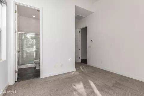 Bedroom - 1136 E La Mirada Dr, Phoenix, AZ 85042 photo 1 of 2
